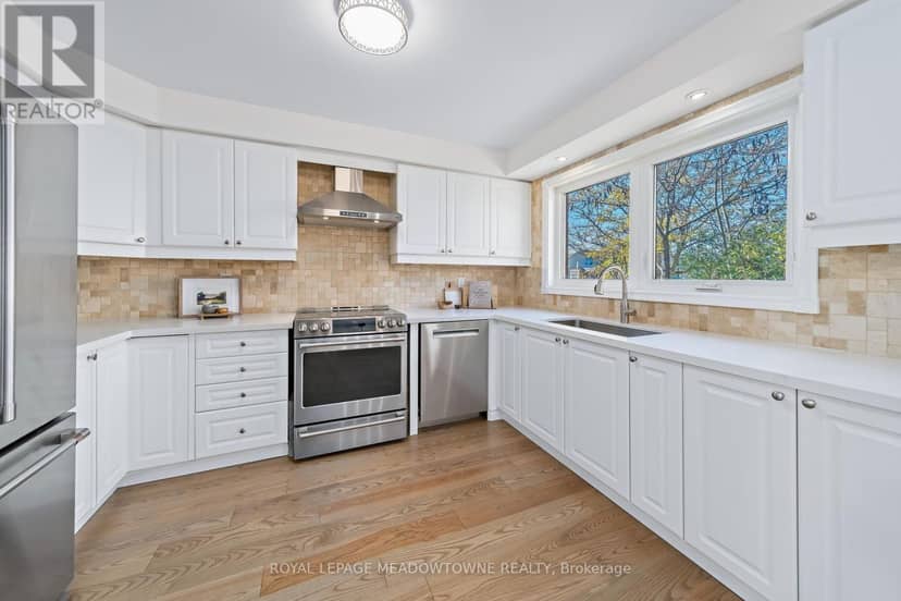 82 Eaton Street — photo 19 of 40