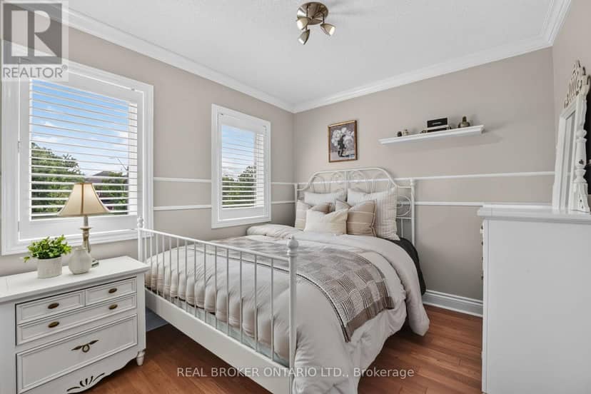 74 Harley Avenue — photo 24 of 40