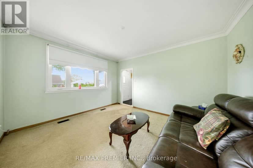 1 Mayo Drive, Toronto, photo 8