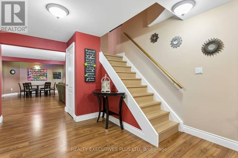 2547 Morrison Avenue — photo 31 of 40