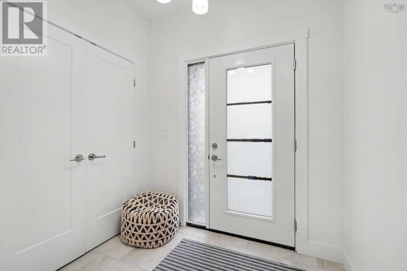 52 Bristolton Avenue — photo 4 of 40