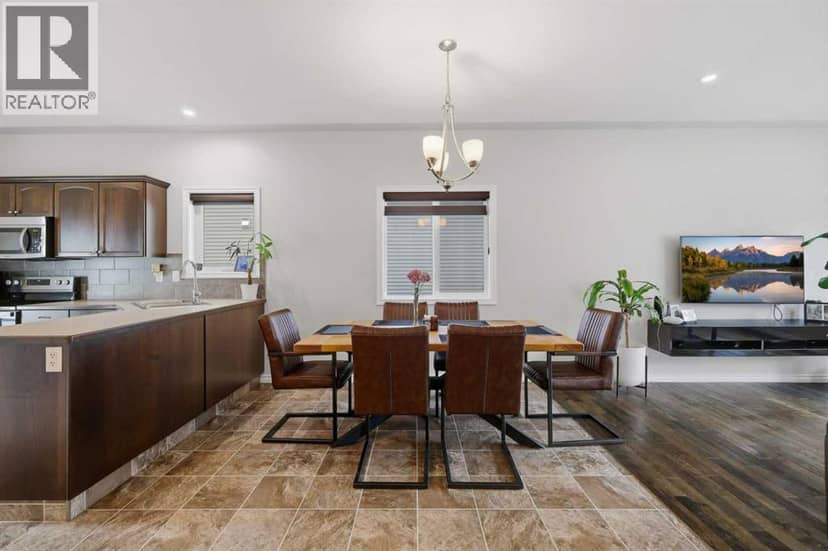 19 Regatta Way — photo 10 of 31
