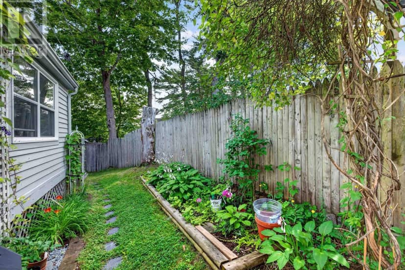 10 Braeburn Road — photo 30 of 35