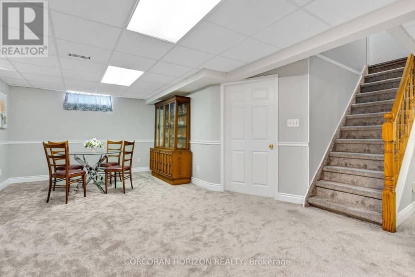 8 Blue Spruce Court — photo 29 of 40