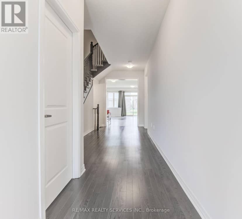 73 Prince Phillip Boulevard, North Dumfries, photo 5