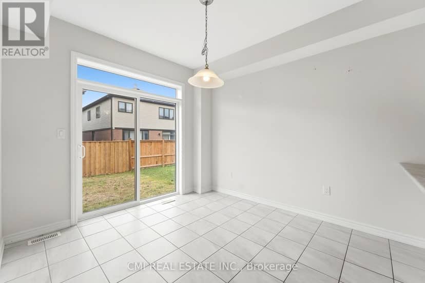 65 Lillian Way — photo 12 of 34