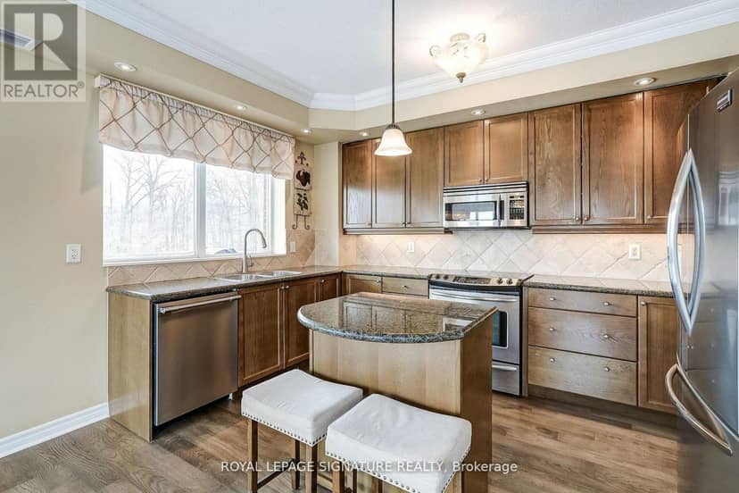 301 - 483 Faith Drive — photo 19 of 40