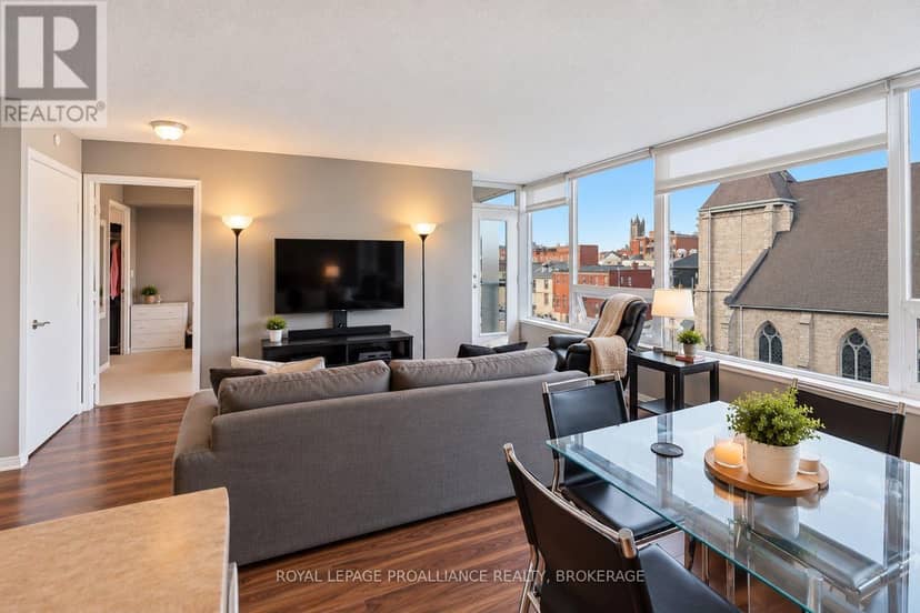 501 - 121 Queen Street — photo 14 of 33