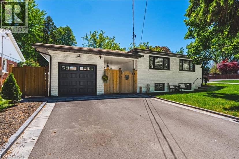 915 TANAGER Avenue, Burlington, photo 2