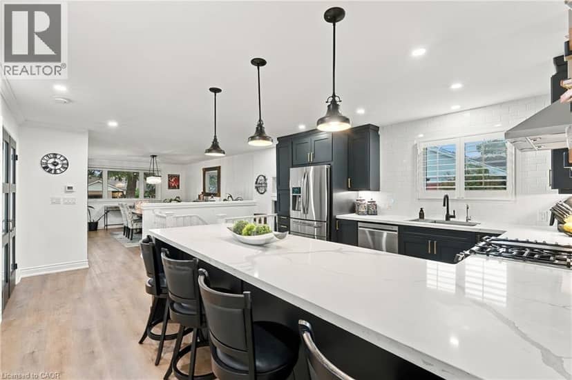 915 TANAGER Avenue — photo 9 of 27