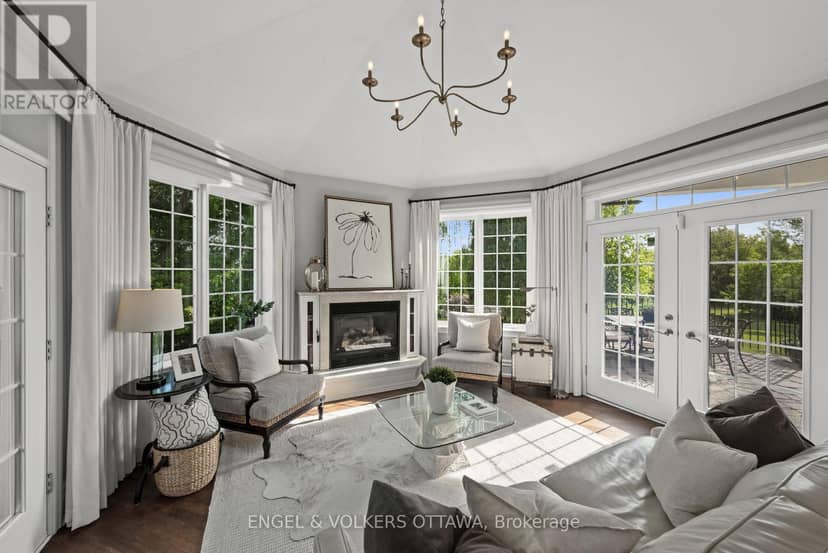 6197 Ottawa Street — photo 14 of 40