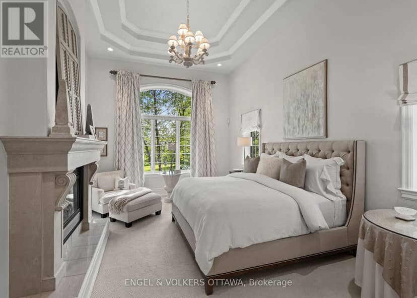 6197 Ottawa Street — photo 17 of 40