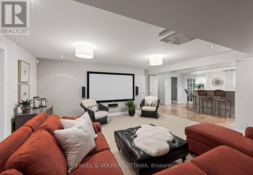 6197 Ottawa Street — photo 32 of 40