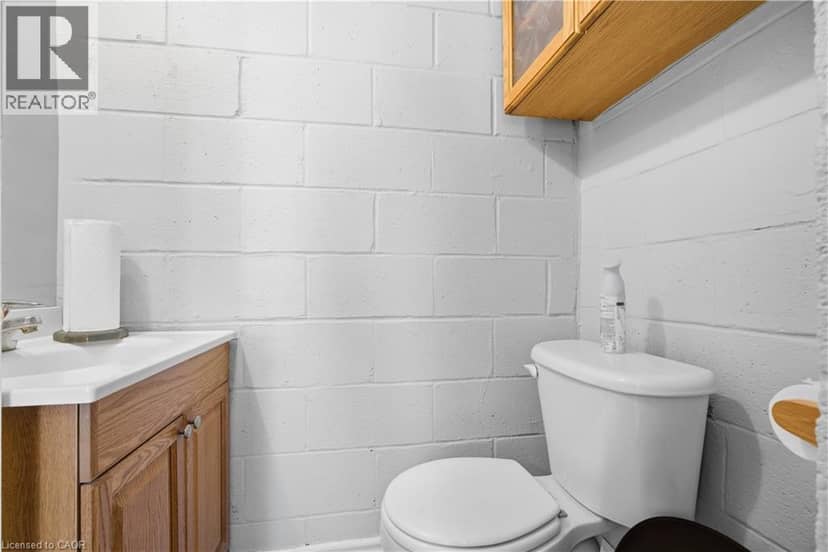1789 NOTRE DAME Drive — photo 11 of 40