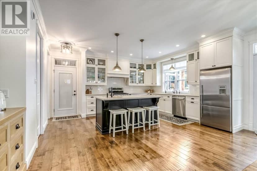 181 Maple Lane — photo 11 of 40