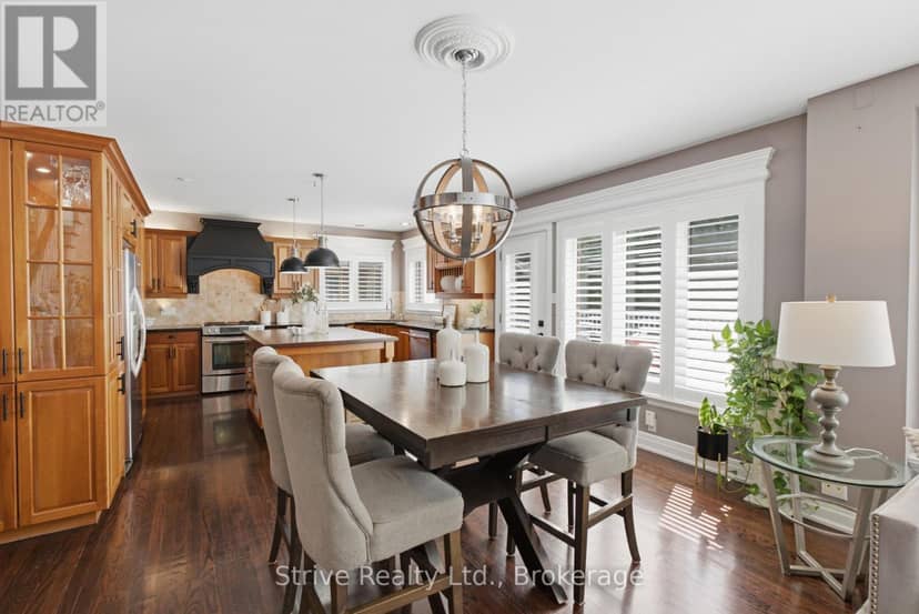 8 Rowland Court — photo 14 of 40