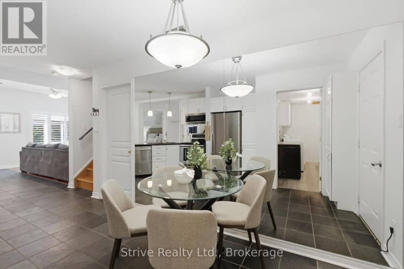 8 Rowland Court — photo 39 of 40
