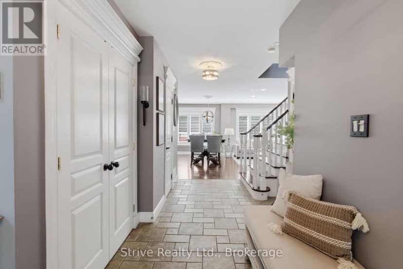 8 Rowland Court — photo 8 of 40