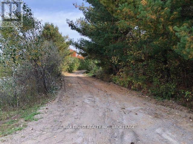 1380 Westport Road, Frontenac, photo 2