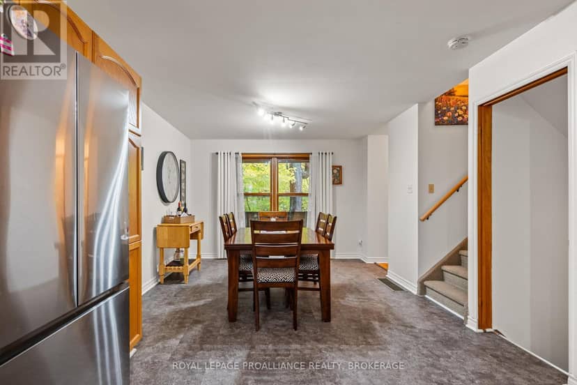 435 County Road 2 E — photo 17 of 40