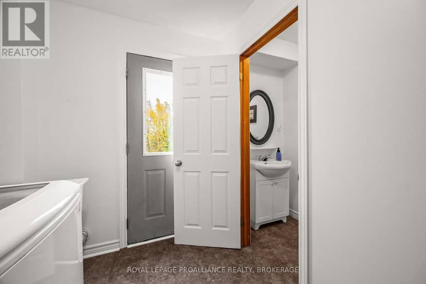435 County Road 2 E — photo 19 of 40