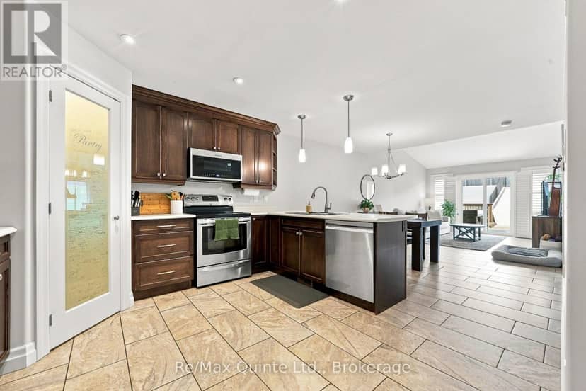 53 Aspen Drive — photo 12 of 34