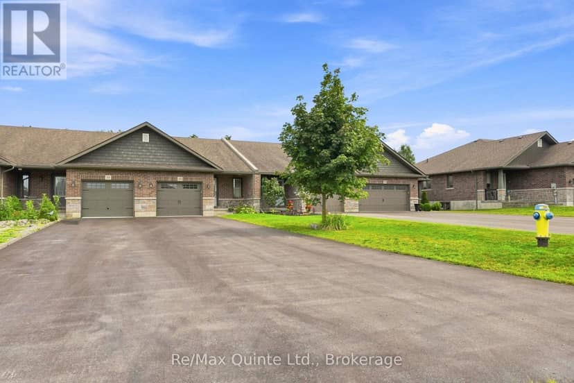 53 Aspen Drive, Quinte West, photo 2