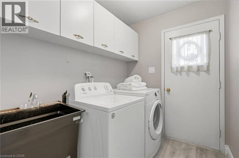 2055 HUNTERS WOOD Drive — photo 17 of 40