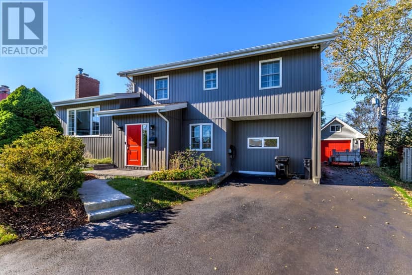 5 Labrador Place — photo 1 of 40