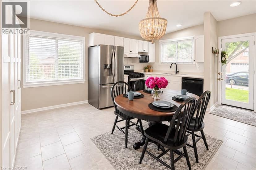 241 THORNER Drive, Hamilton, photo 6