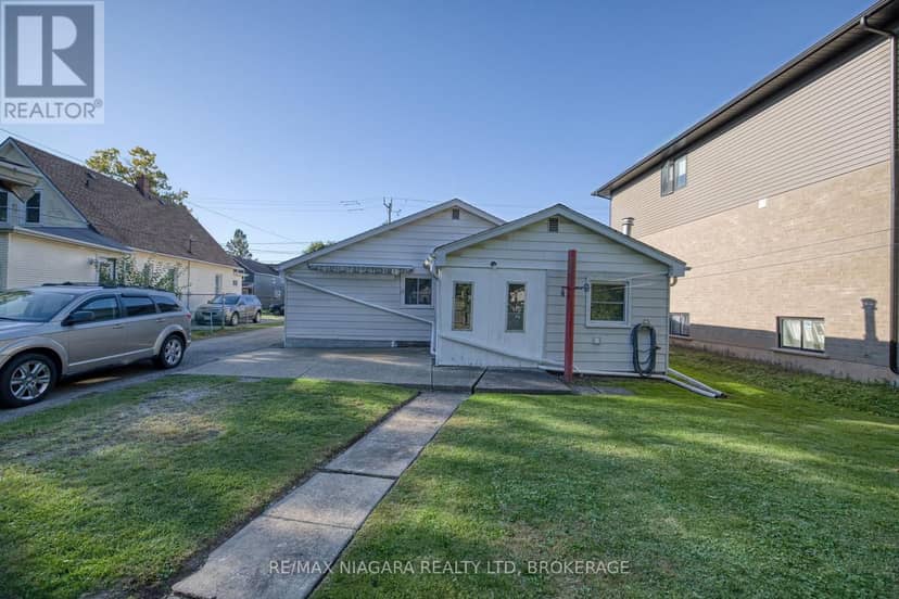 304 Jarvis Street — photo 20 of 24