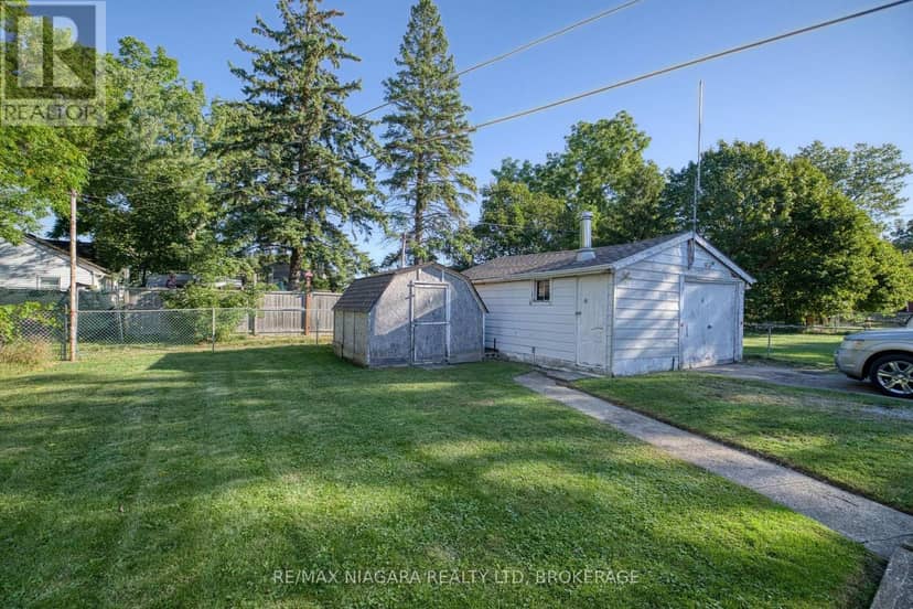 304 Jarvis Street — photo 21 of 24
