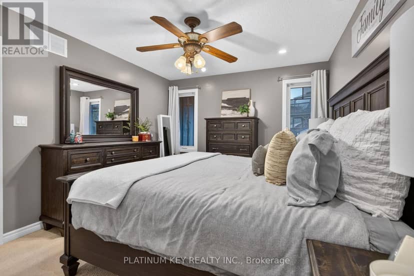 277 Thorne Drive — photo 14 of 40