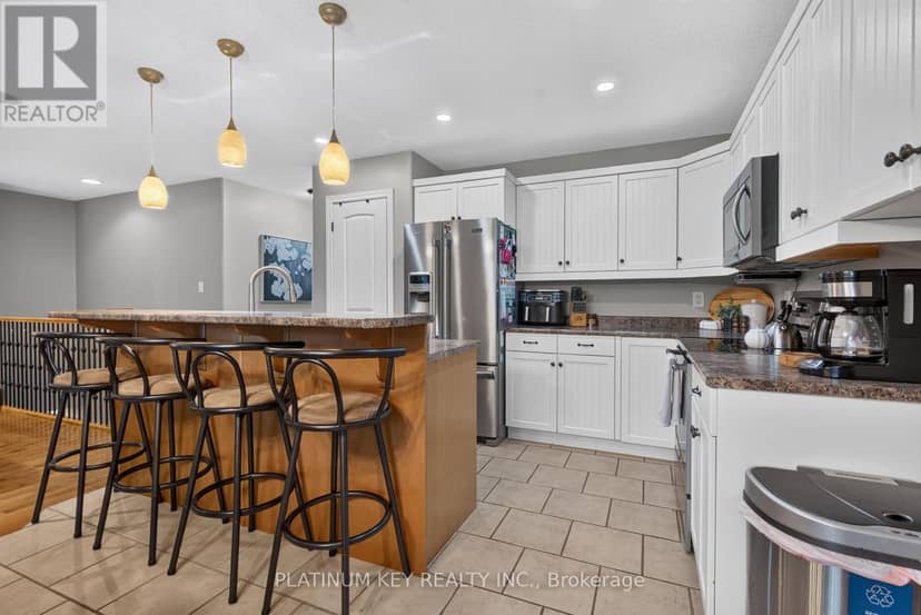 277 Thorne Drive, Strathroy-Caradoc, photo 7