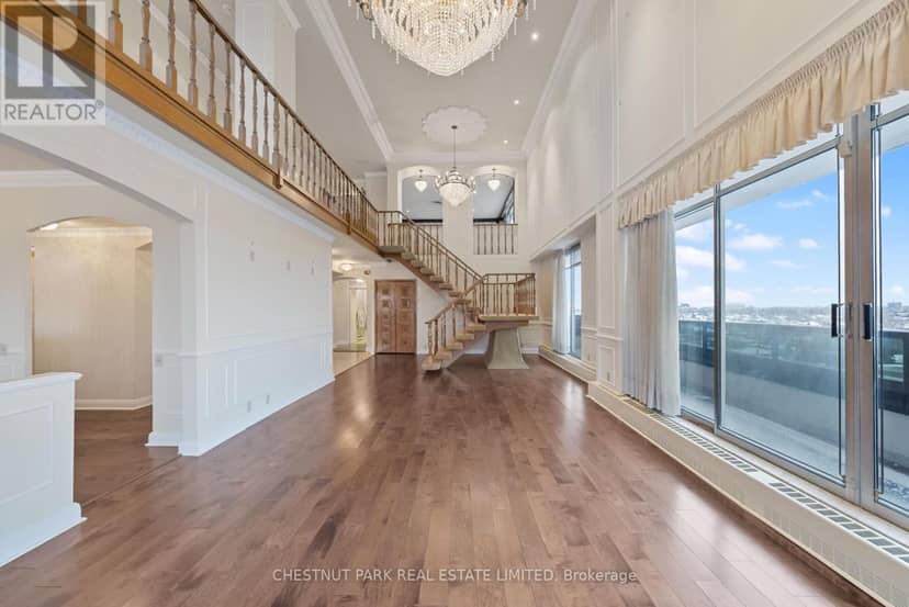 PH 1 - 2600 Bathurst Street, Toronto, photo 2