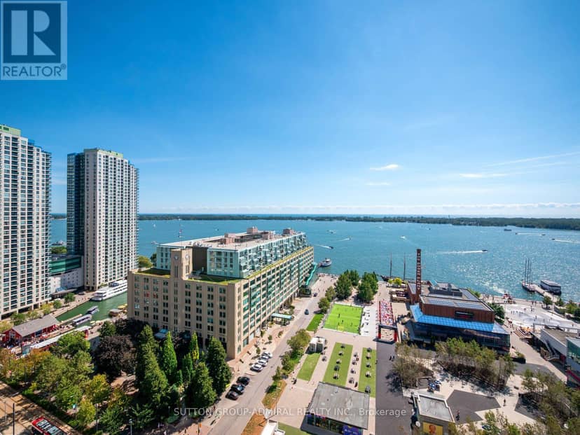 2103 - 218 Queens Quay Boulevard W — photo 16 of 33