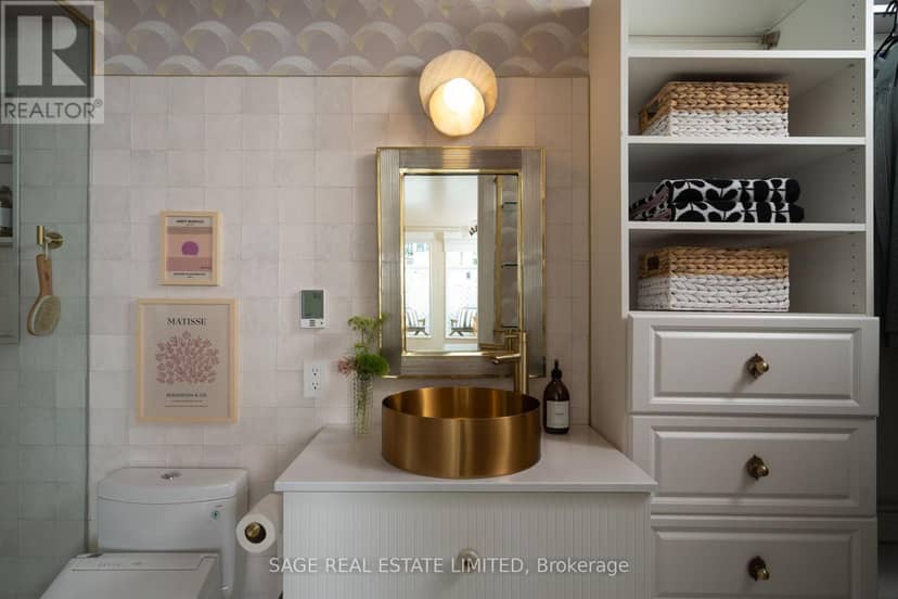 2603 - 12 Sudbury Street — photo 28 of 40