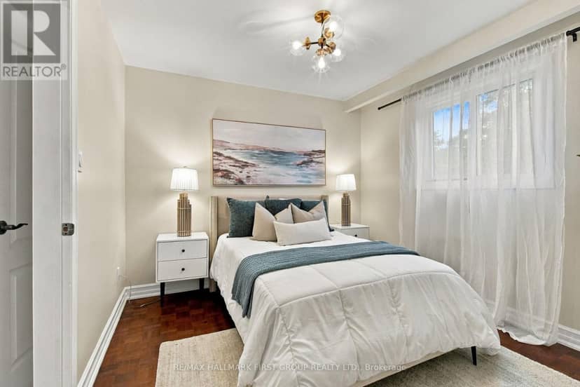 520 McLeod Crescent — photo 18 of 27