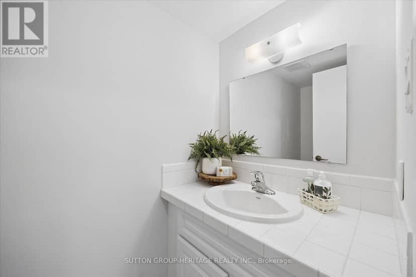 1406 - 44 Falby Court — photo 28 of 40
