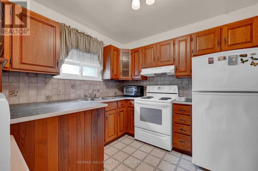 35 Tulloch Drive — photo 14 of 31