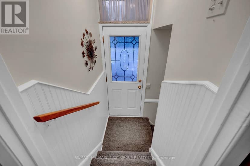 35 Tulloch Drive — photo 19 of 31