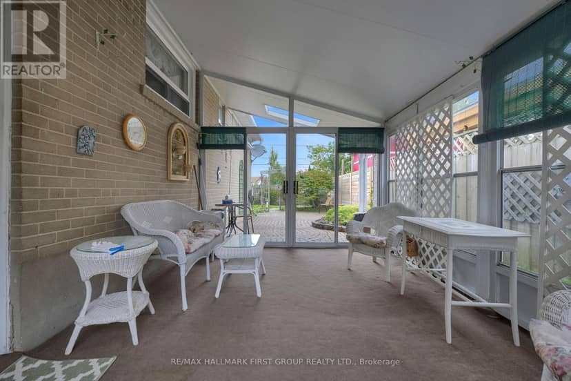 35 Tulloch Drive, Ajax, photo 3