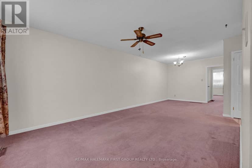 35 Tulloch Drive, Ajax, photo 8