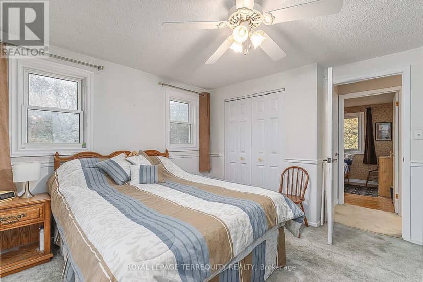 1 Wishbone Crescent — photo 21 of 28
