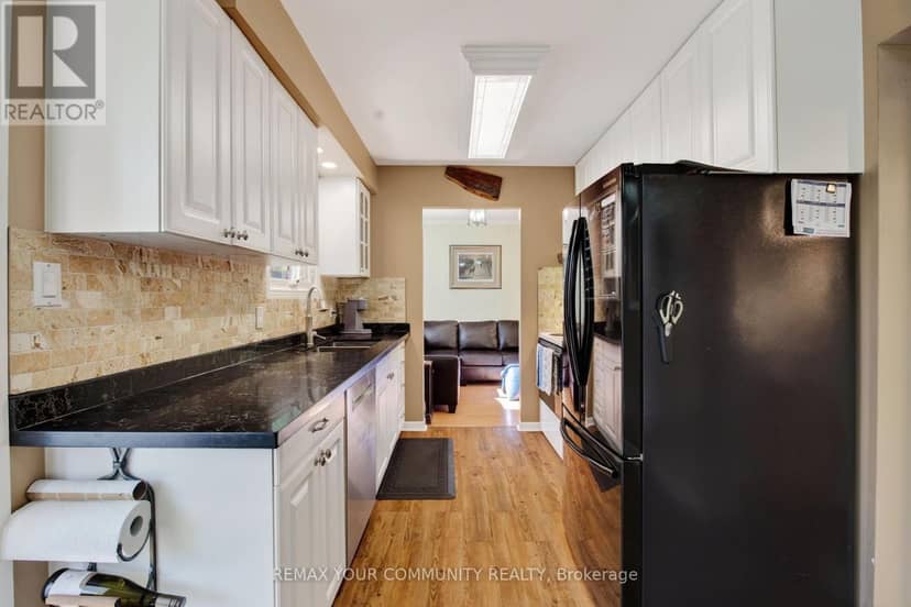 6 Stanbridge Court, Toronto, photo 5