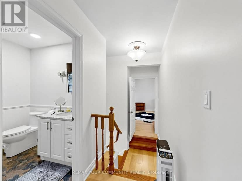 27 Mitchell Avenue — photo 18 of 40