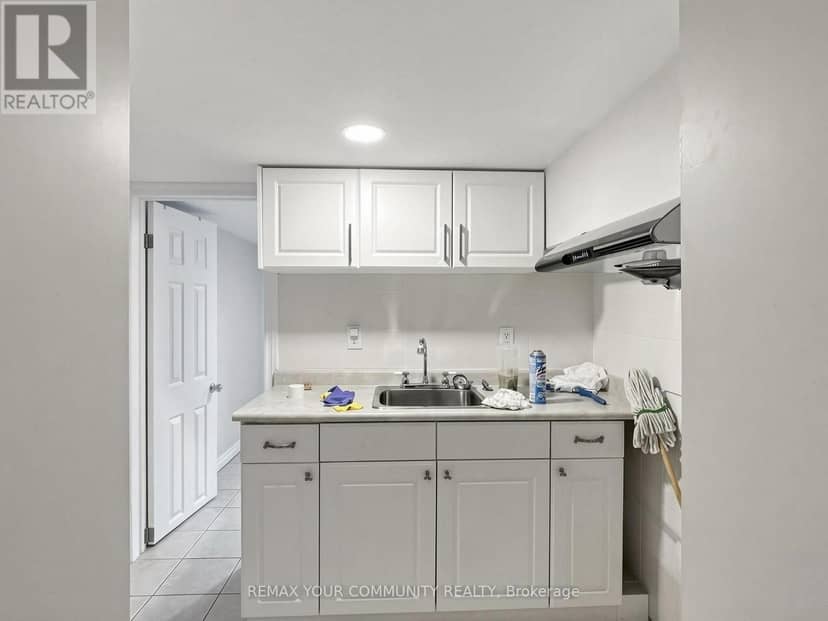 27 Mitchell Avenue — photo 38 of 40