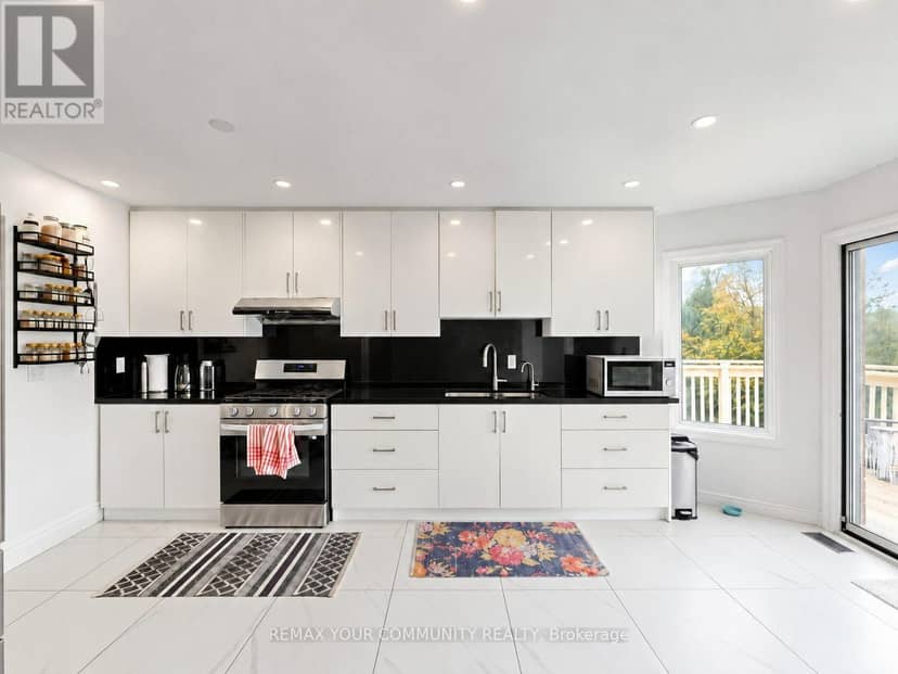 27 Mitchell Avenue, Whitchurch-Stouffville, photo 6