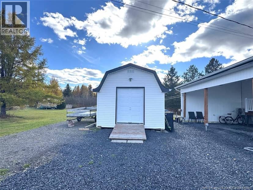 168 Thériault Road — photo 18 of 21