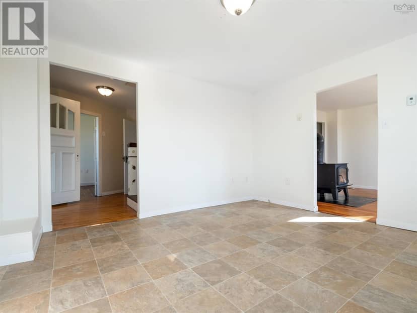 540 Farm Road — photo 12 of 40